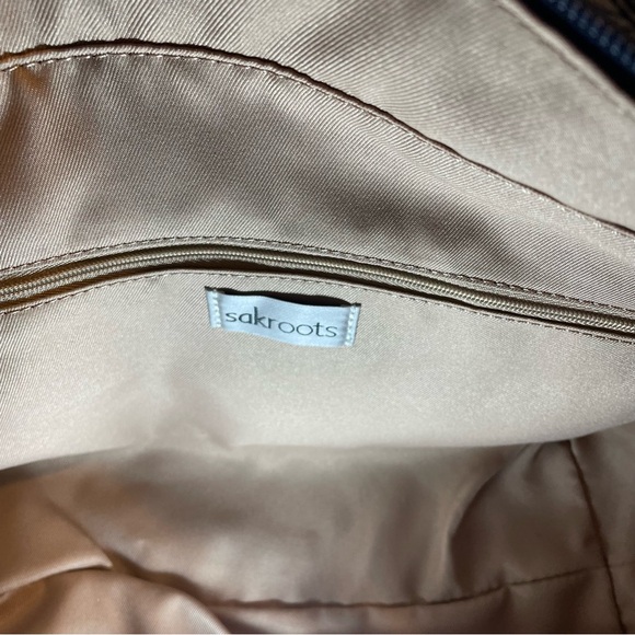 Sakroots Metro Tote - Picture 11 of 12